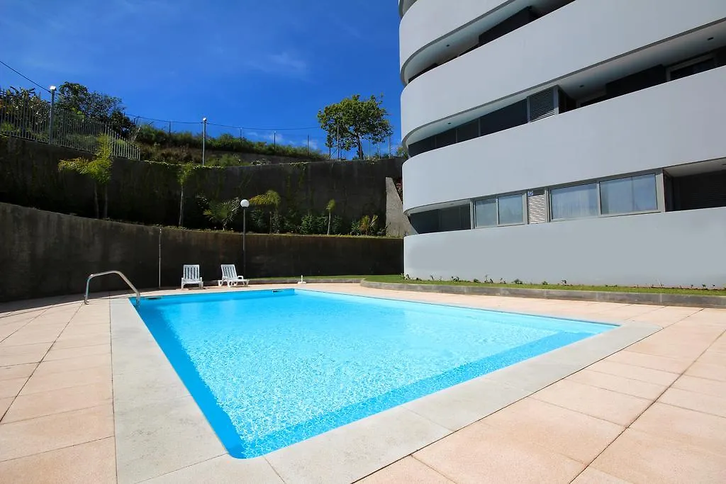 Prestige Apartment With Pool Funchal  Portugalia