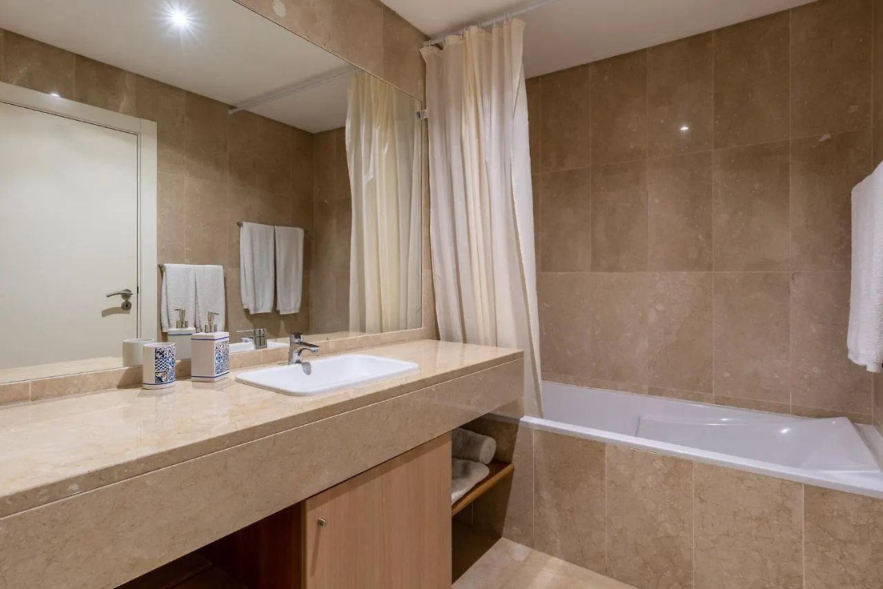 Prestige Apartment With Pool Funchal  Funchal (Madeira)