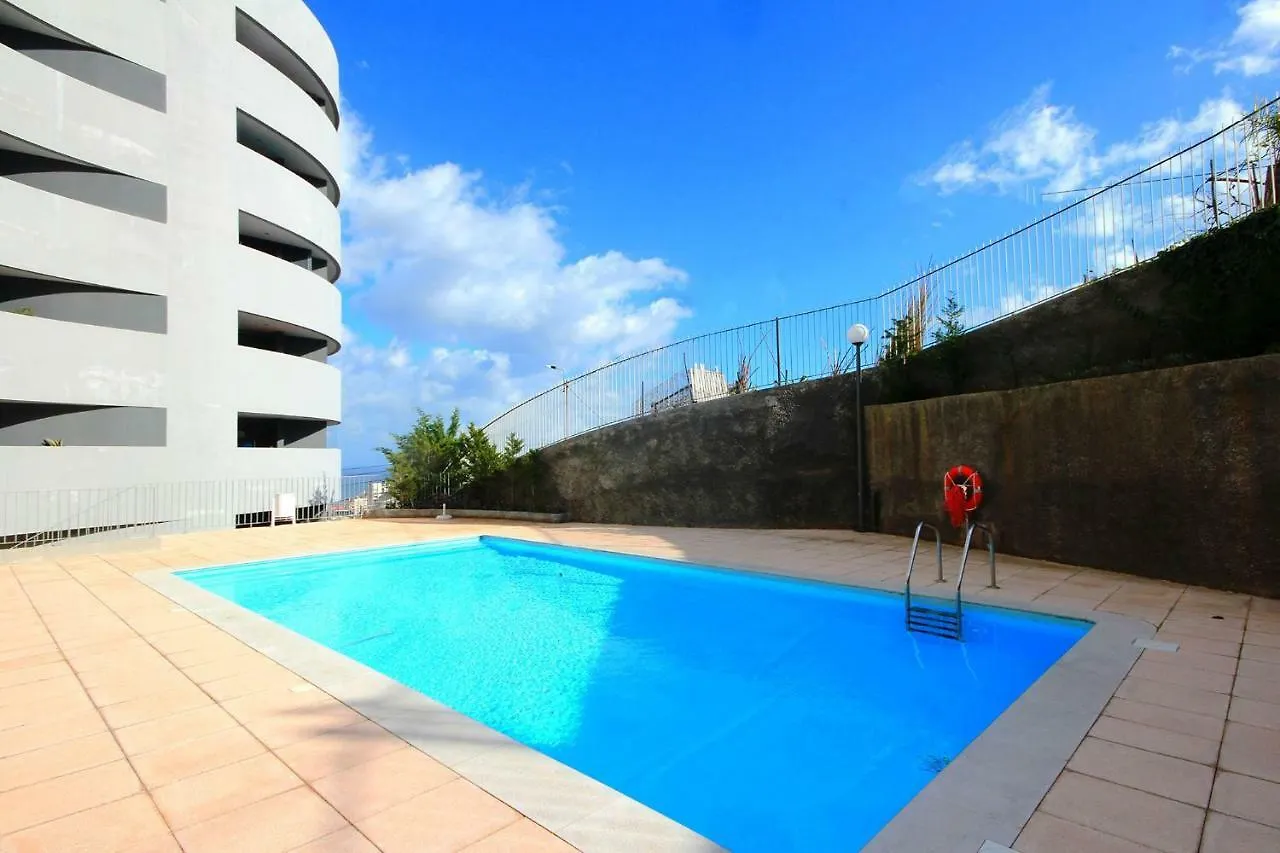 Prestige Apartment With Pool Funchal
