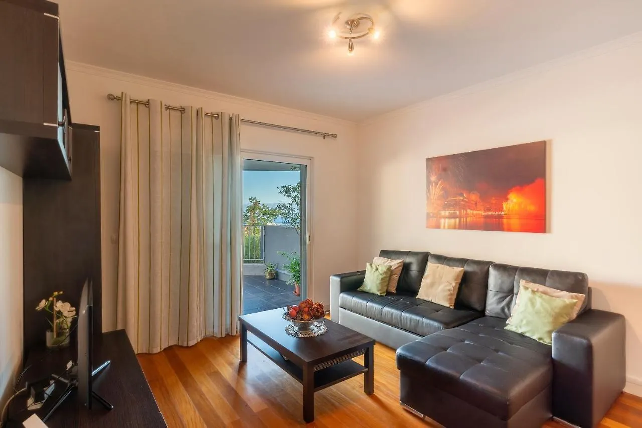 Prestige Apartment With Pool Funchal  Portugal